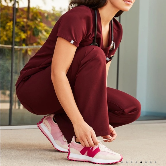 Figs Shoes Nwt Figs New Balance 327 Nurse Shoessneakers Poshmark